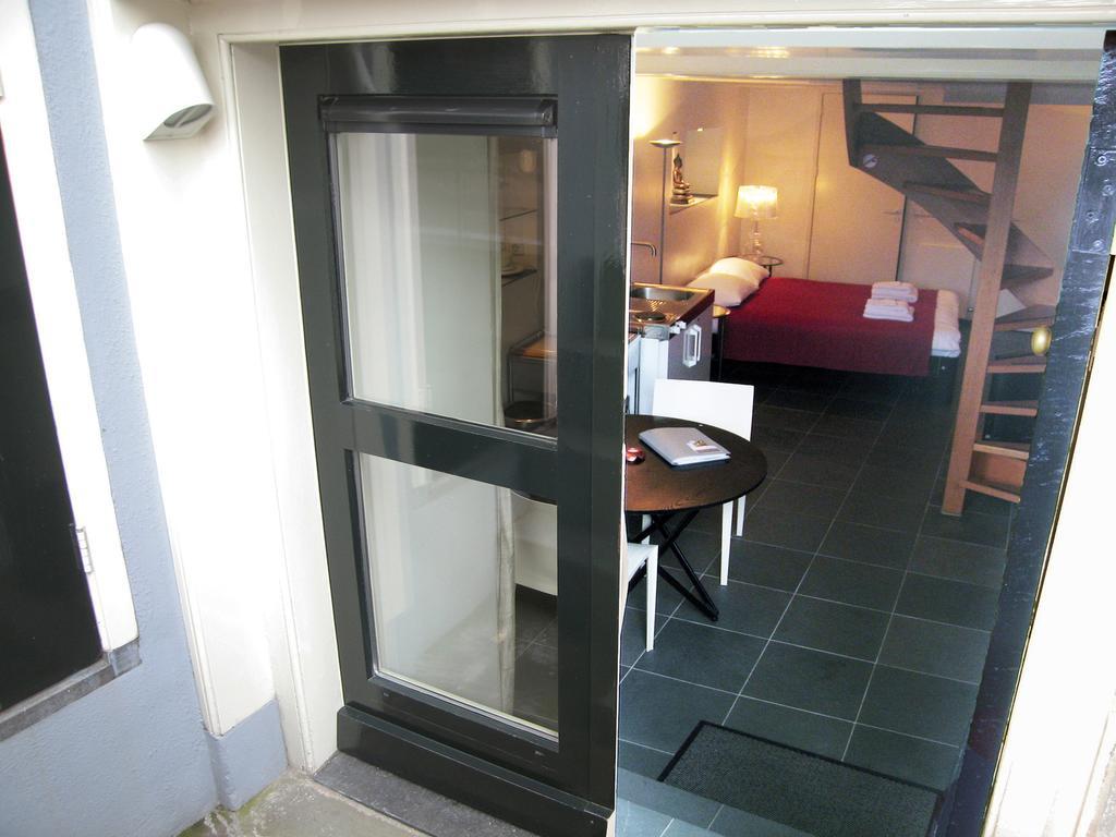 Amsterdam Canal Guest Apartment Экстерьер фото