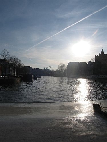 Amsterdam Canal Guest Apartment Экстерьер фото